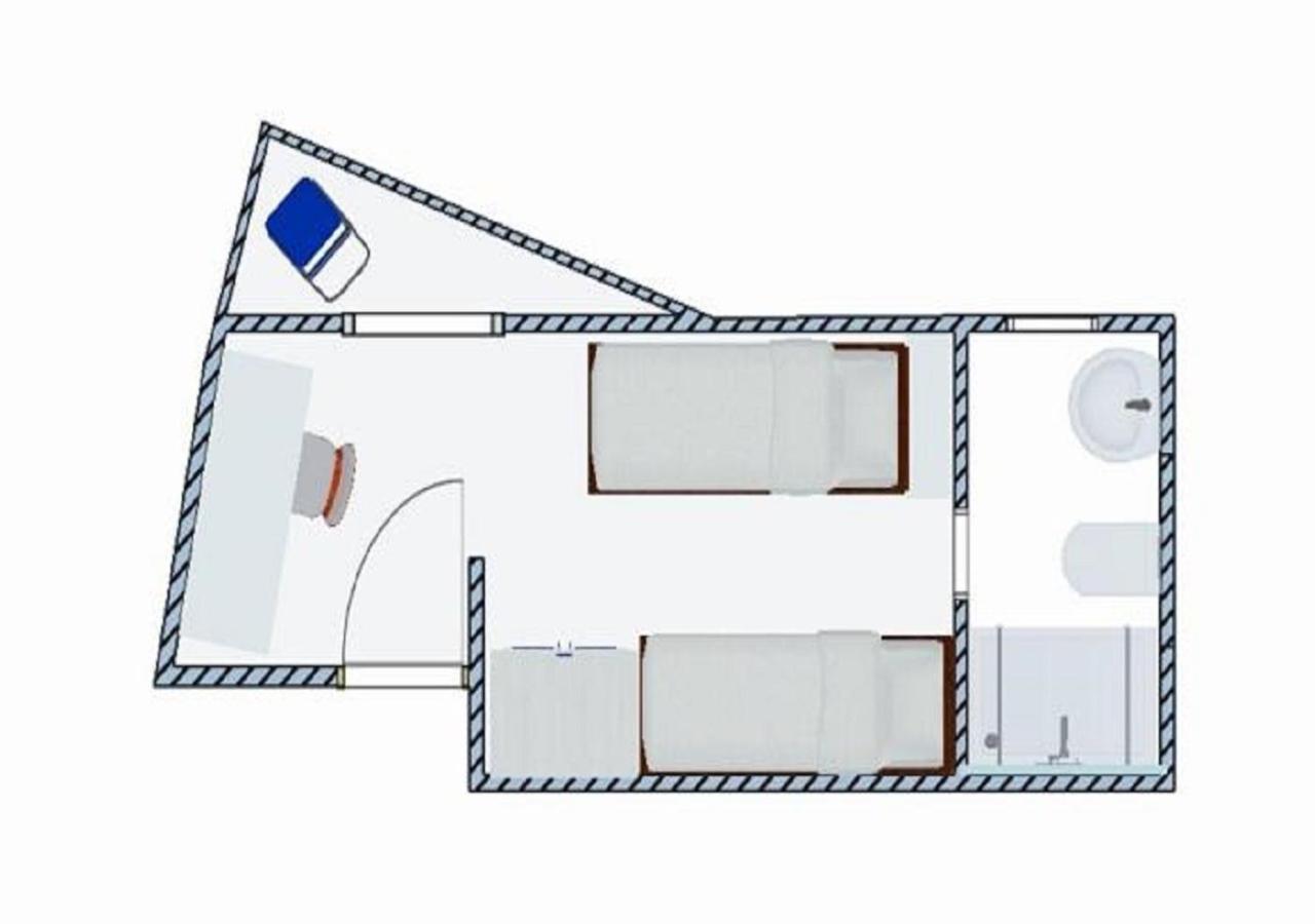 Hotel Embassy 3*