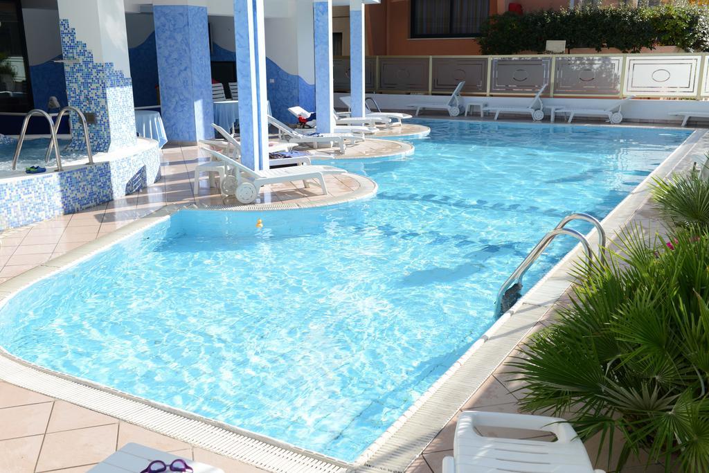 Embassy Hotel Cesenatico